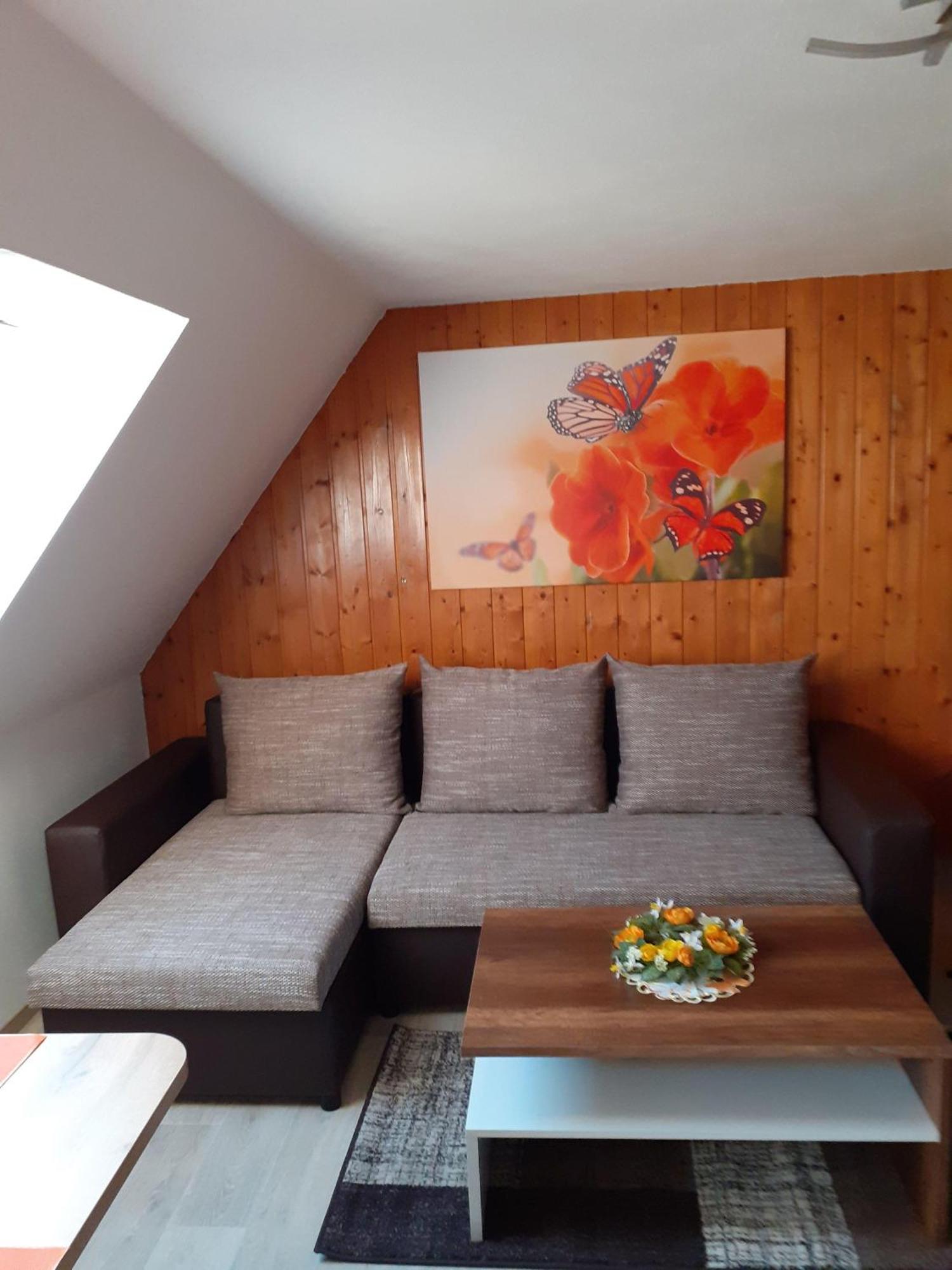 Ferienwohnung-Ritscher-In-Lichtenhain-2 리흐텐하인 외부 사진