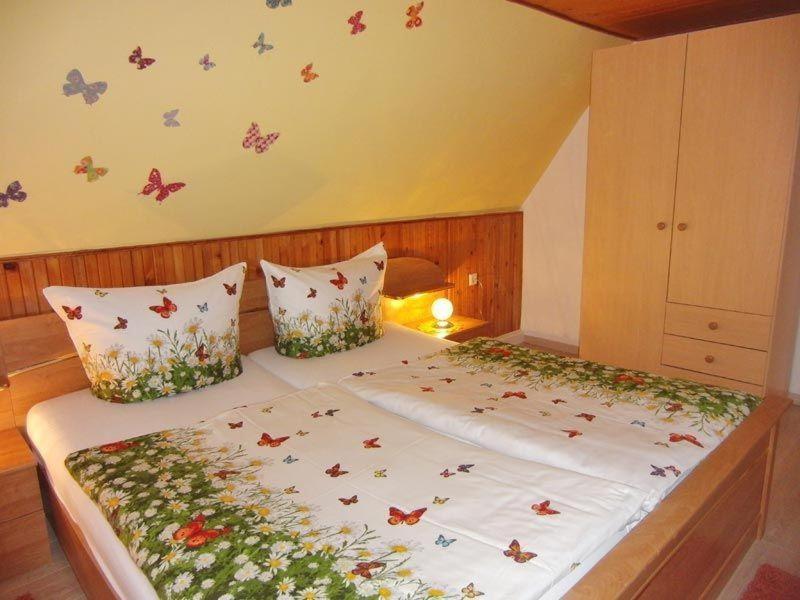 Ferienwohnung-Ritscher-In-Lichtenhain-2 리흐텐하인 외부 사진